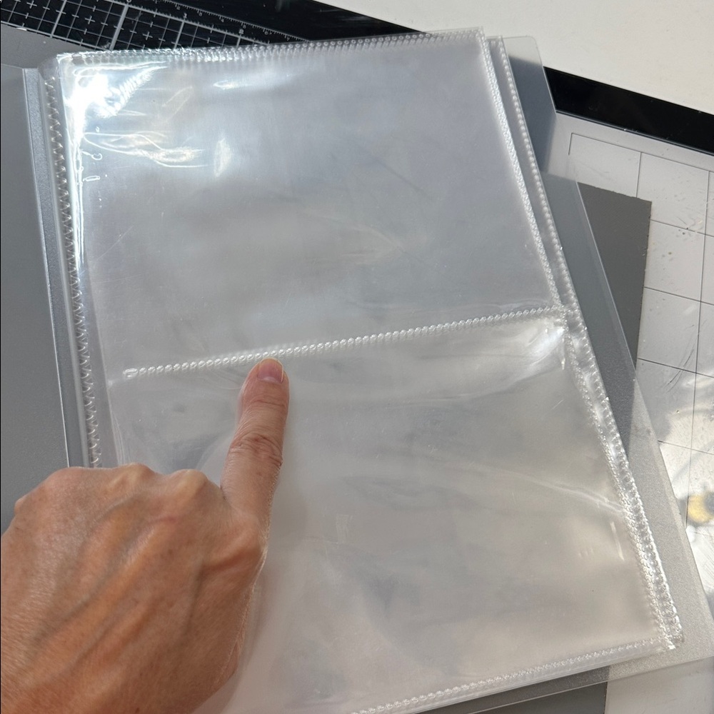 Translucent Document Organizer - Picture 4 of 4